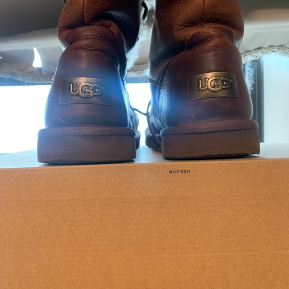 UGG Australia Tularosa Aztec Leather Lace Up Tall Boot Chocolate - Picture 13 of 15